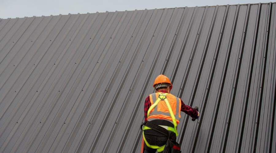 Expert top industrial roofings services in Olin, IA